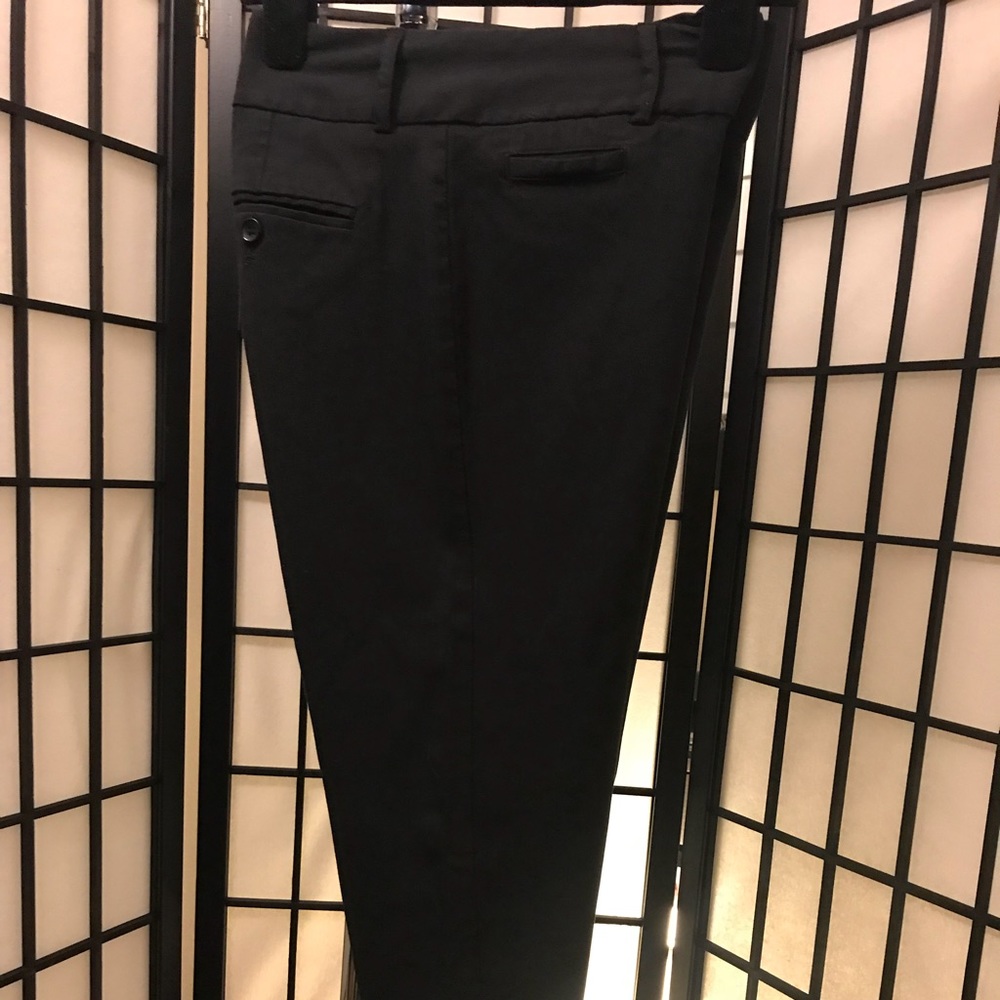 Express black dress Capri